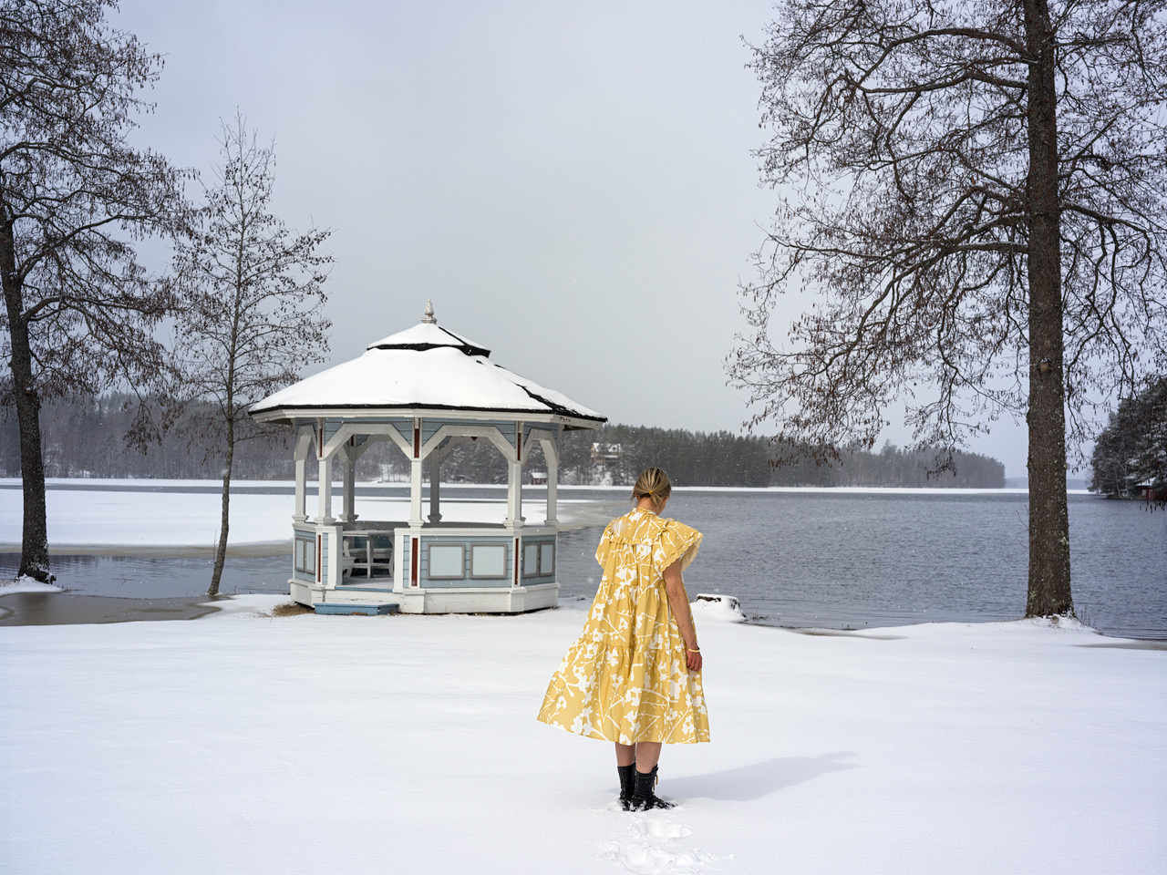 Elina Brotherus_Kevättulva, takatalvi 7_RGB 300dpi 30cm